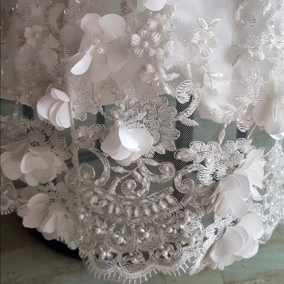 Heirloom Christening Gown with Bonnet and Booties - Picture 4 of 9